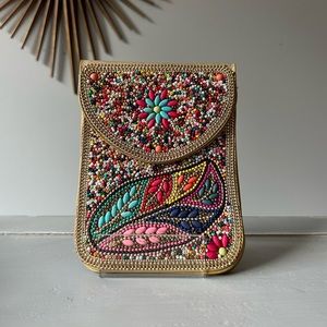 Multicolor Leaf 🍃 Beaded Design Crossbody Traveling Bag